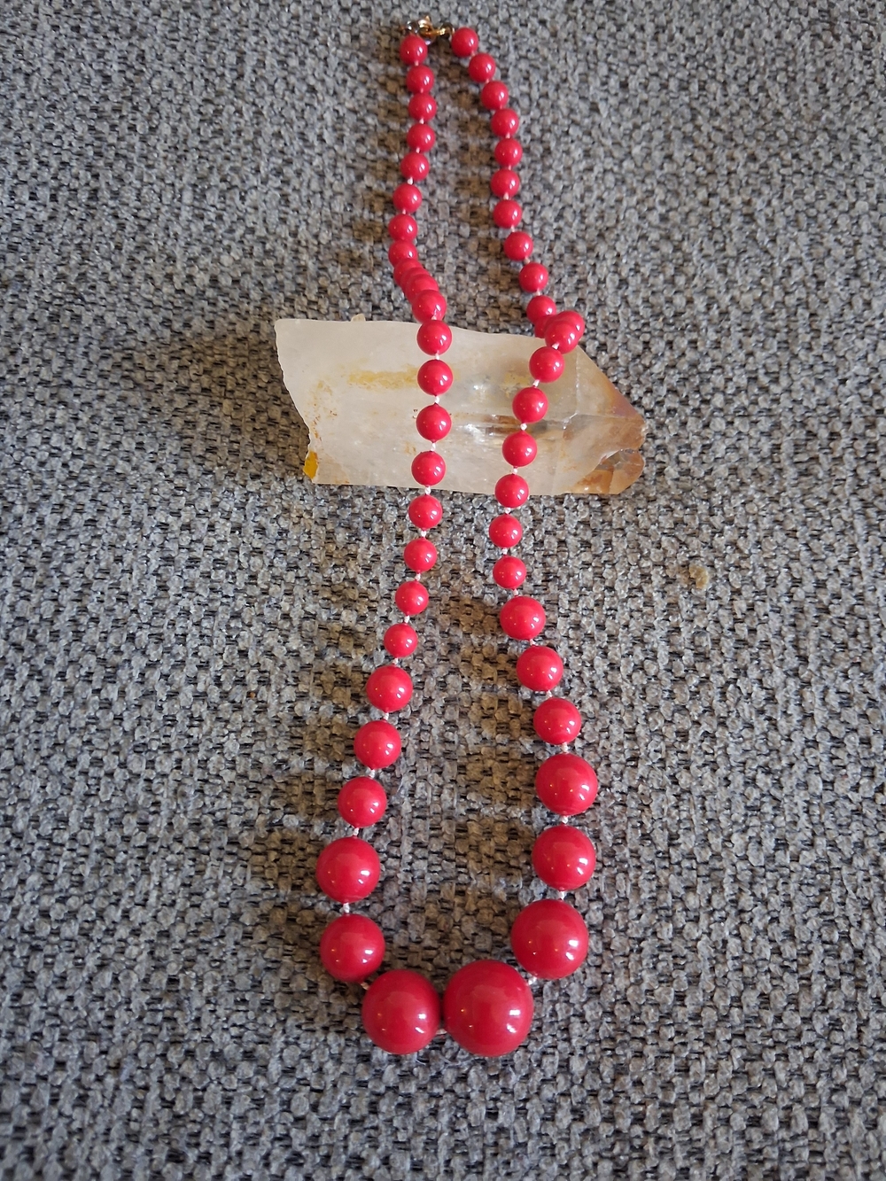 Vintage Red Graduated Beaded Necklace - Women Jewelry